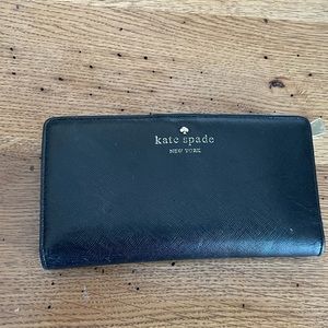 Kate Spade New York Staci Slim Saffiano Leather Wallet Black Pre-owned